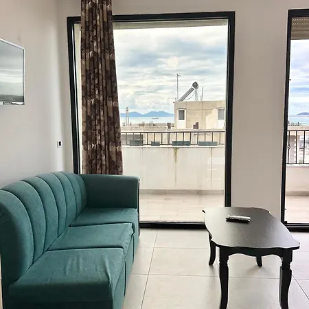 Konukevi Actium Avlonya