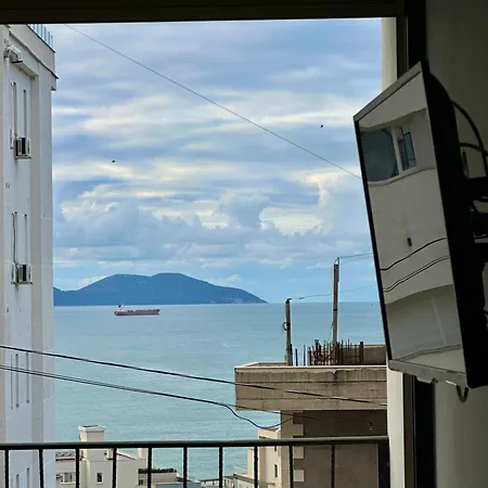 Konukevi Actium Avlonya