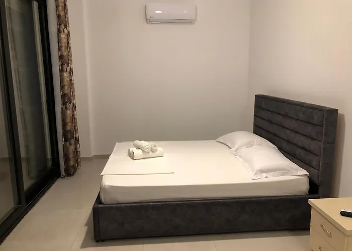 Pensión Actium Vlorë