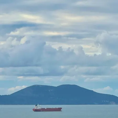 Actium 게스트하우스 *